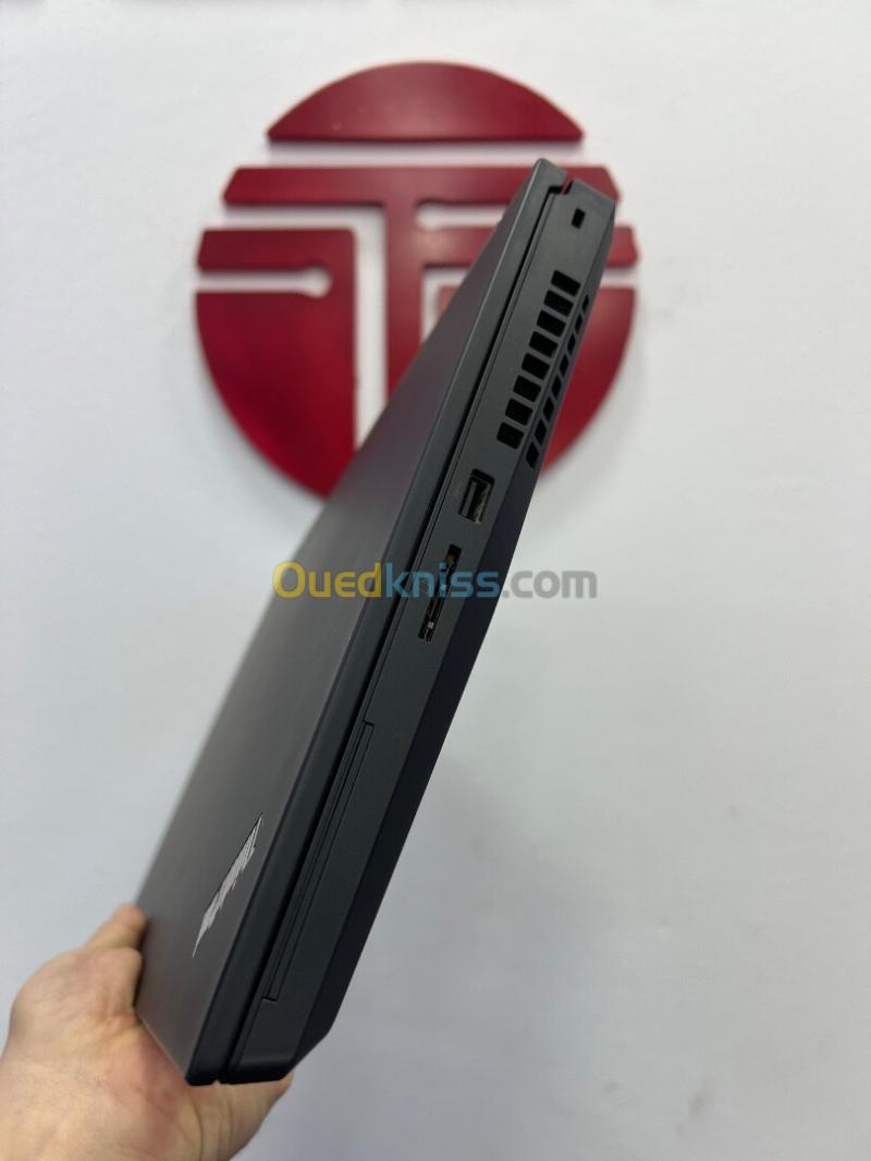LENOVO THINKPAD P15 cpu i5 10400H RAM 16GB NVME 512GB NVIDIA QUADRO T1000 7