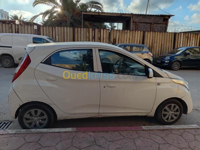 Hyundai EON 2013 EON 3