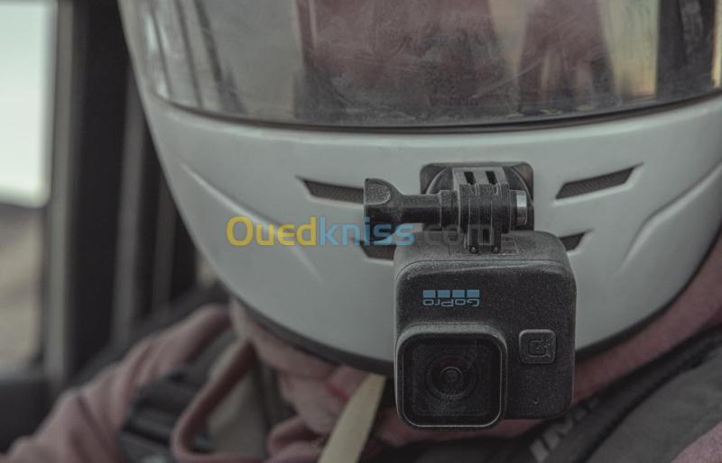 GOPRO HERO 11 Black Mini  étanche compacte avec vidéo Ultra HD 5.3K60, Images Fixes 24.7MP 8