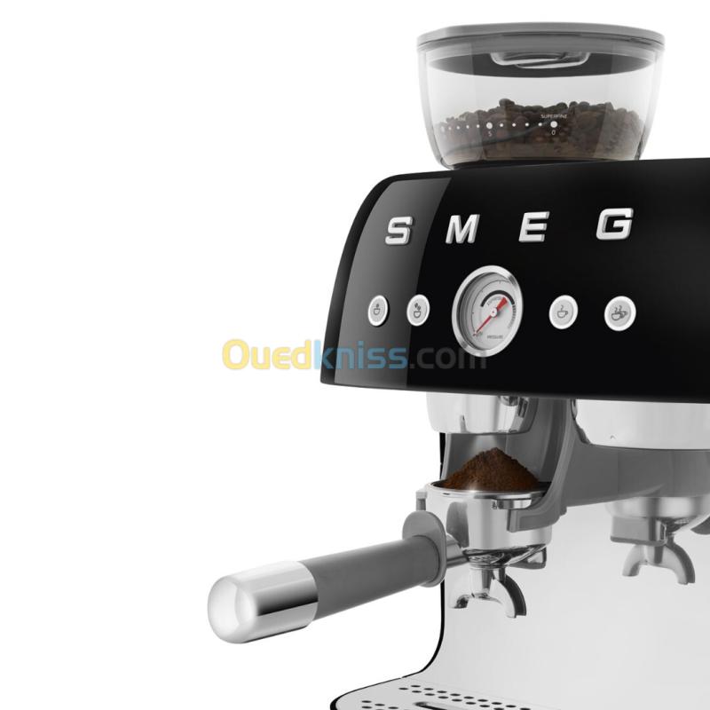 Machine à café SMEG manuelle avec broyeur avec broyeur Noir EGF03BLEU 6