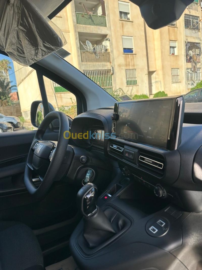 Fiat Doblo 2025  10