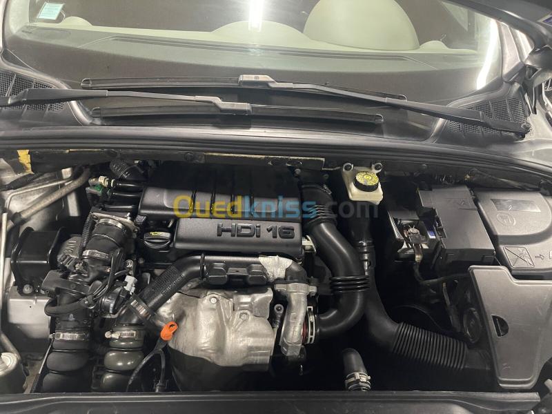 Peugeot 308 2015 Active 6
