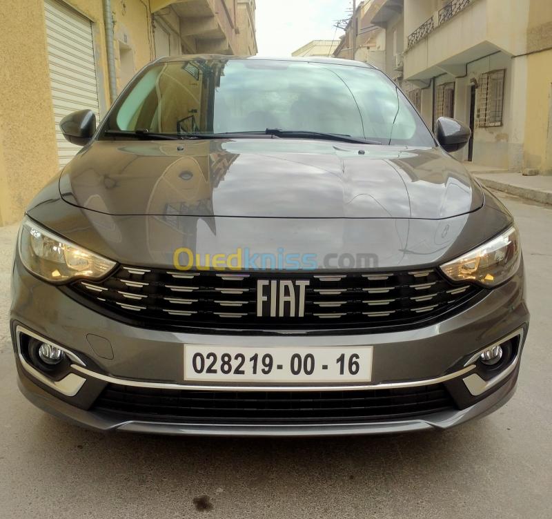  Fiat Tipo 2024 Life