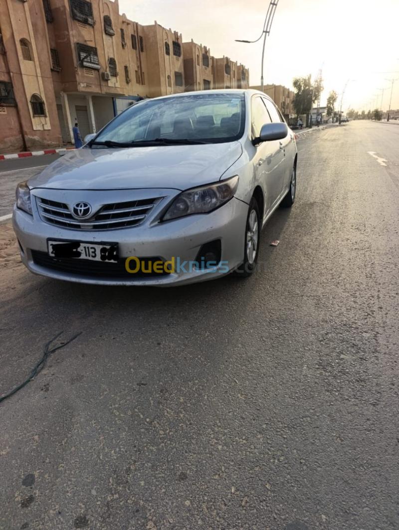 Toyota Corolla 2013 Executive  4