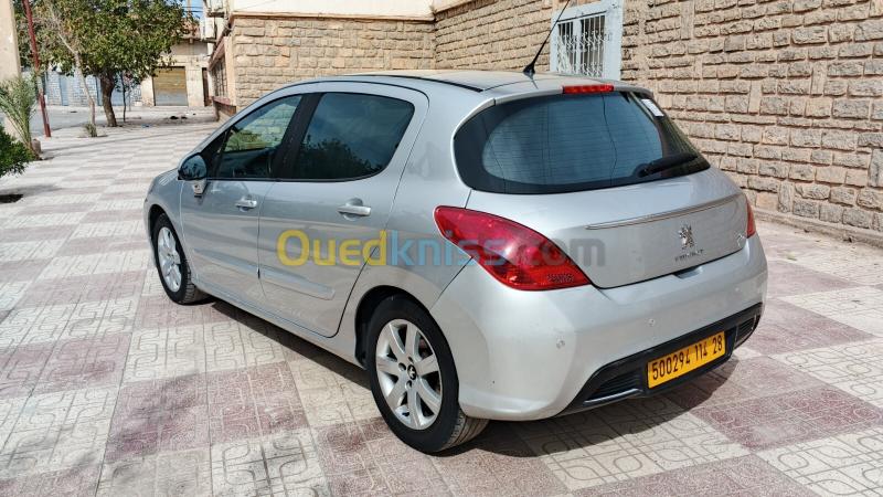 Peugeot 308 2014 Allure 13