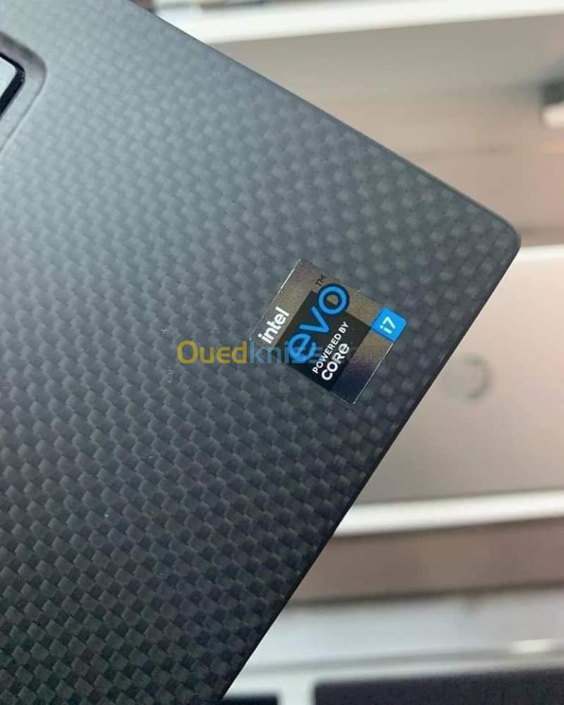 DELL XPS 13 9310/CORE I7-1195G7 EVO/RAM 16GB DDR4 /512SSD NVUM/ECRAN 13.3 4K TACTILE 3