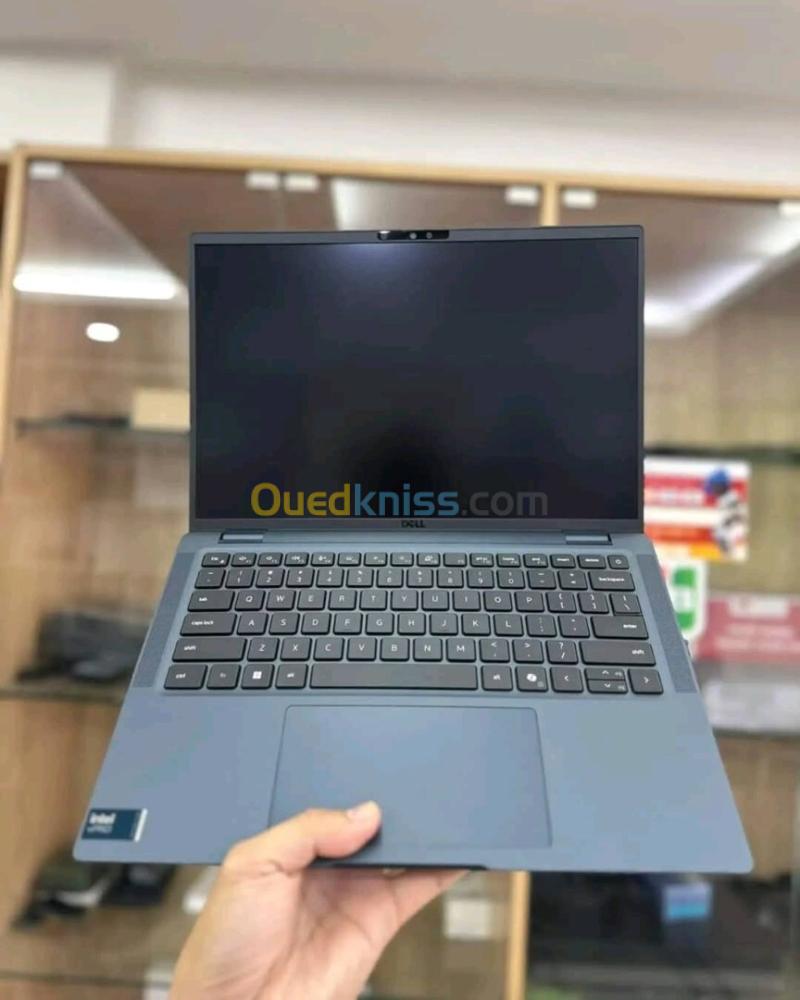 DELL LATITUDELL 7350 2024/ ULTRA 7 165U/32GB DDR5 6400/ 512 ssd /Intel AI Boost /ecran 13.5 IPS 5