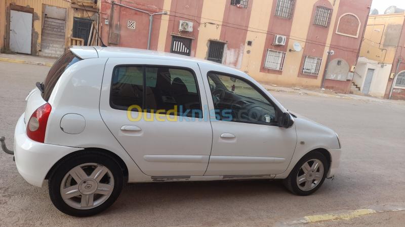 Renault Clio Campus 2013 Bye bye