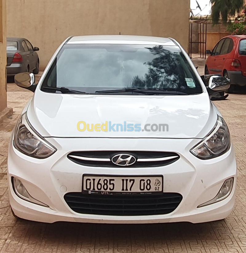Hyundai Accent RB  5 portes 2017 Préstige 9