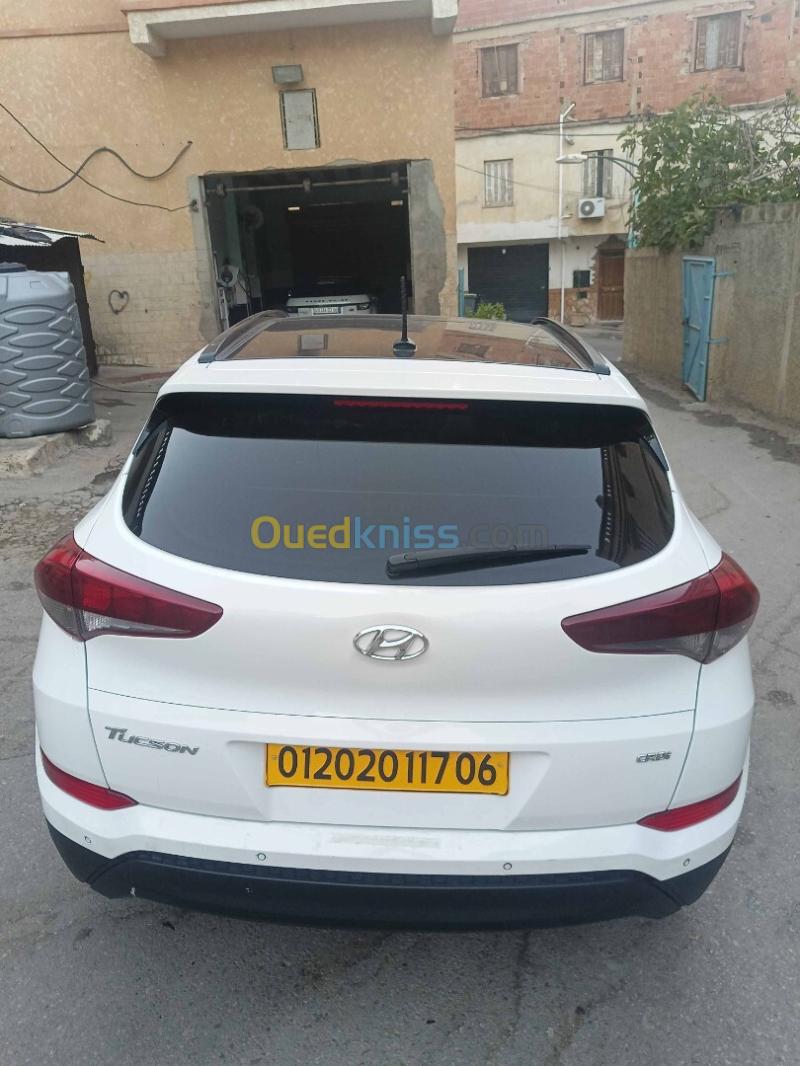 Hyundai Tucson 2017 Tucson 9