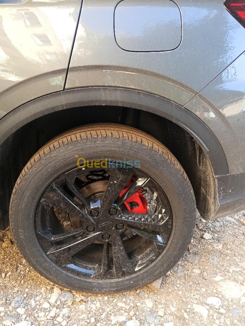 Geely Coolray 2025 Fulloption 4