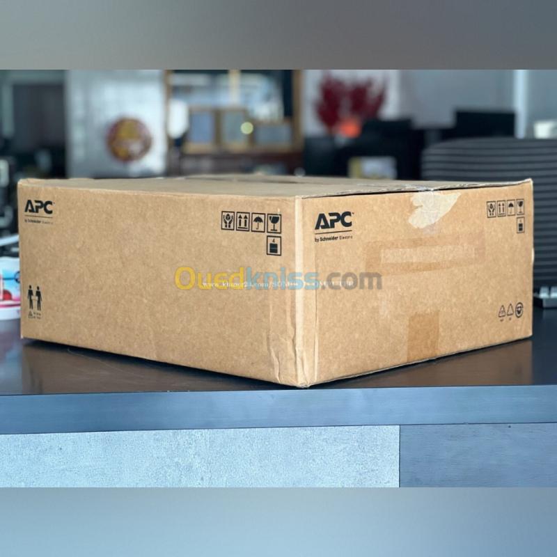 ONDULEUR APC SMART-UPS 1000VA - LINE-INTERACTIVE MONOPHASÉ RACKABLE 230V - RACK 2U - LCD -SMARTSLOT 2