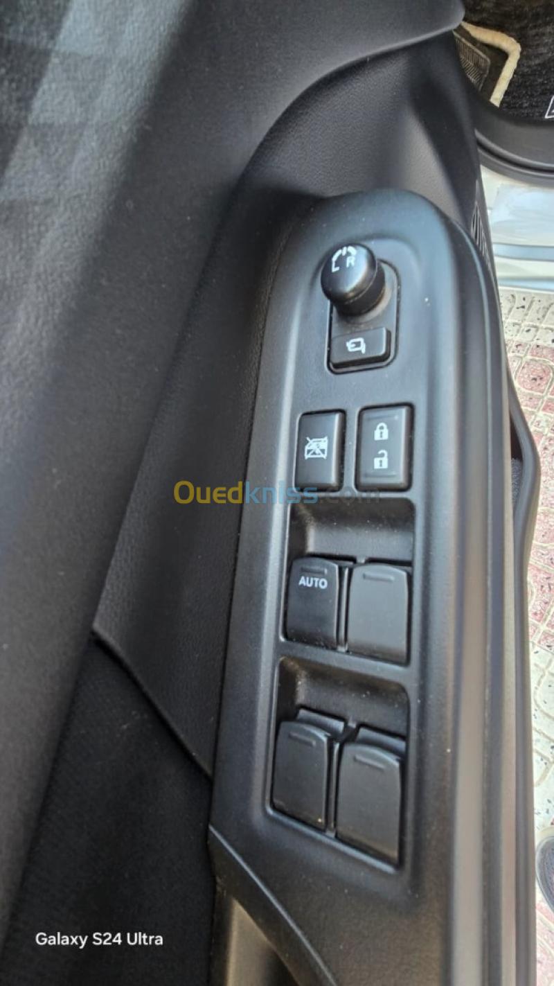 Suzuki Swift 2025  10