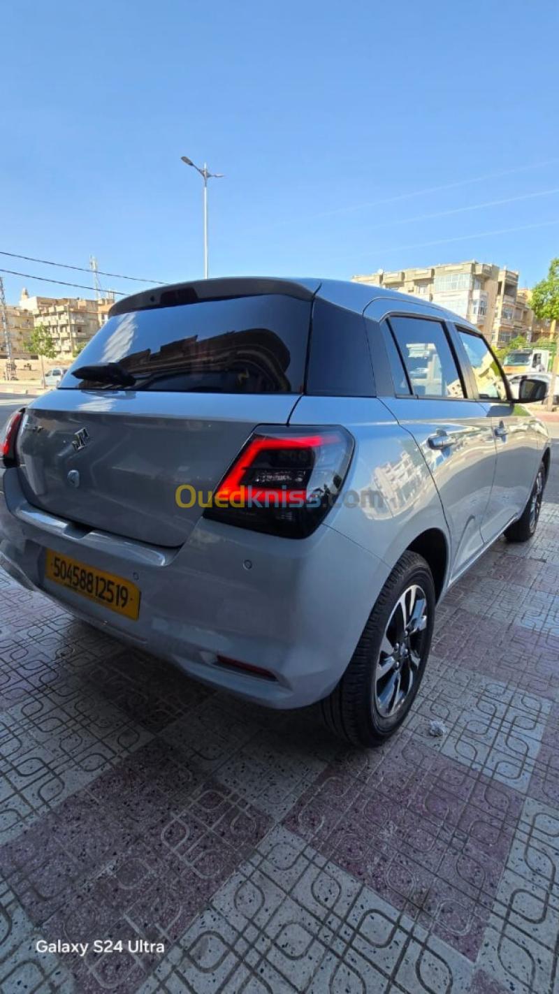 Suzuki Swift 2025  2