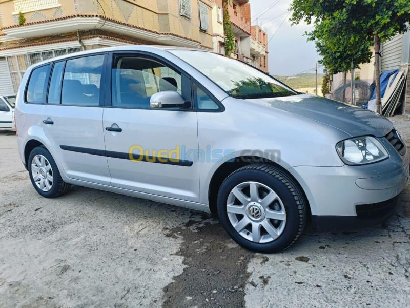 Volkswagen Touran 2004 Touran 18