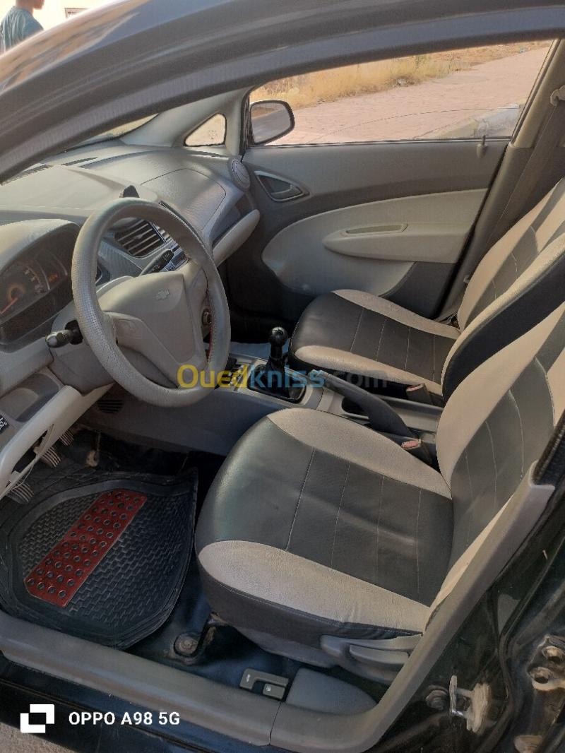 Chevrolet Sail 5 portes 2011  2