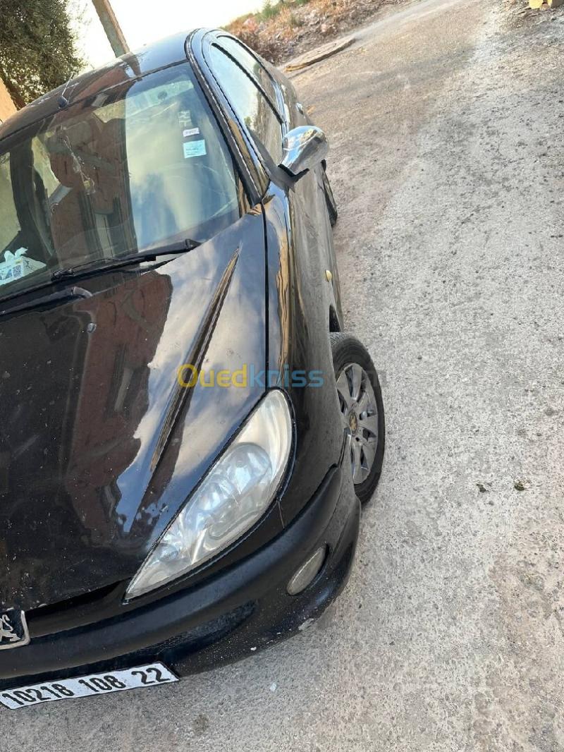 Peugeot 206 Sedan 2008 206 Sedan 8