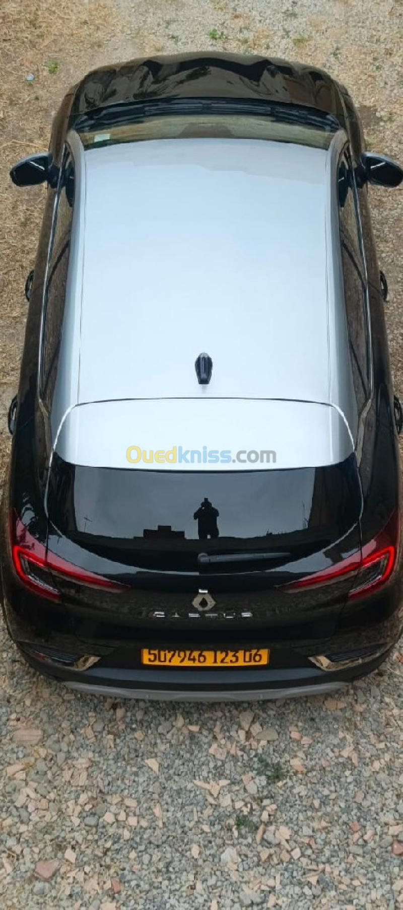 Renault Captur 2023 Intous plus 12