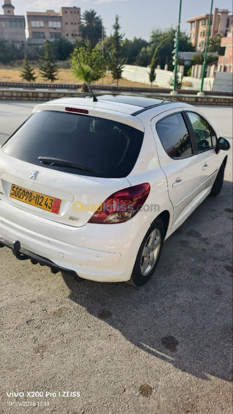 Peugeot 207 2012 Allure 2