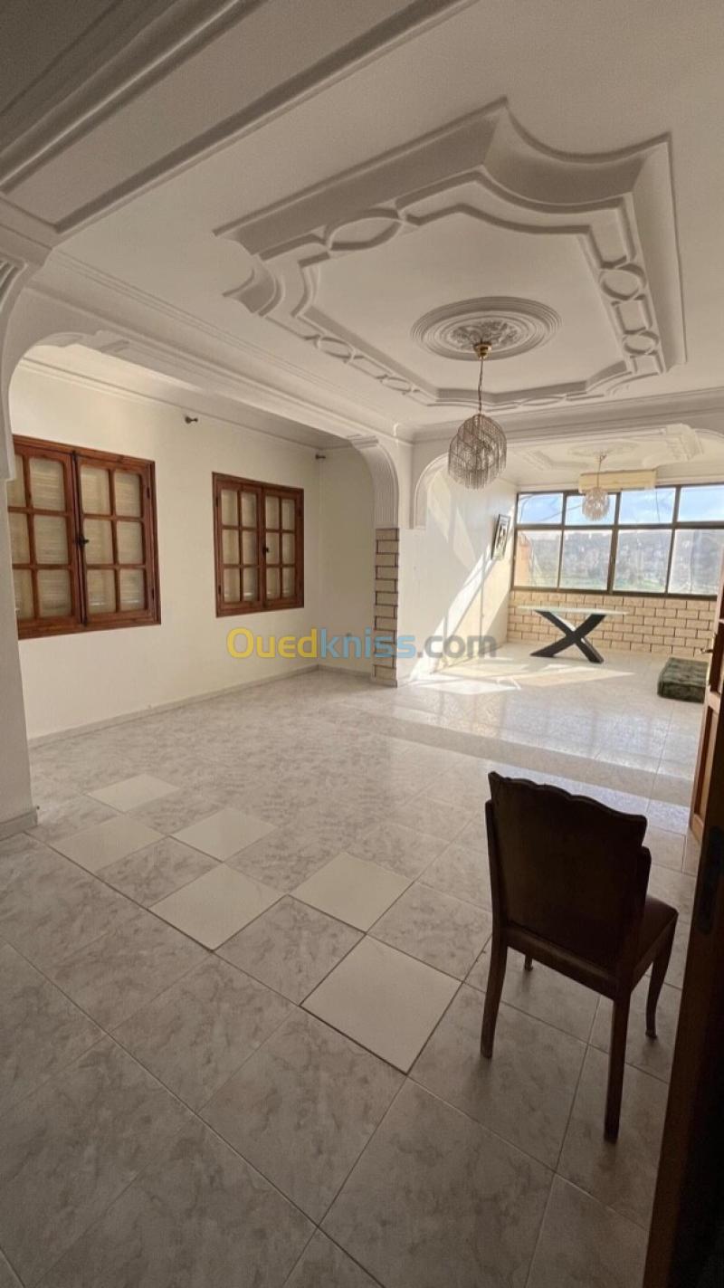Vente Appartement F5 Annaba Annaba 2