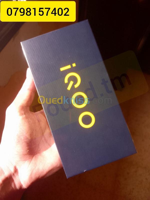  Vivo IQOO  Z8X 5G 8/128 GB Bleu Jamais Utilisee Vivo IQOO  Z8X 5G 8/128 GB Bleu Jamais Utilisee