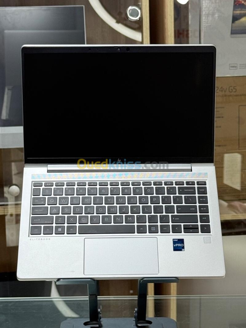 HP ELITEBOOK 640 G10 I5 VPRO 1345U 16GO 256GO SSD NVME 7