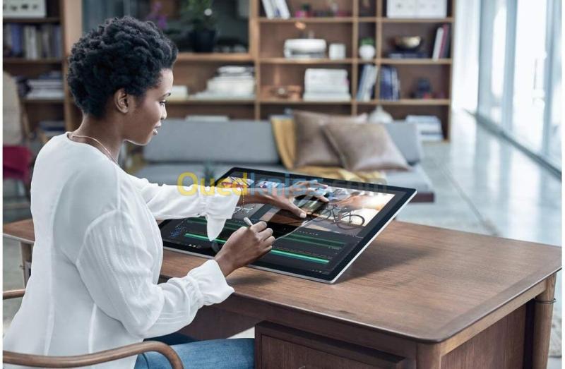 Microsoft Surface Studio i7HQ 2.7GHz 1TB SSD 2TB HDD 28" 4K 3