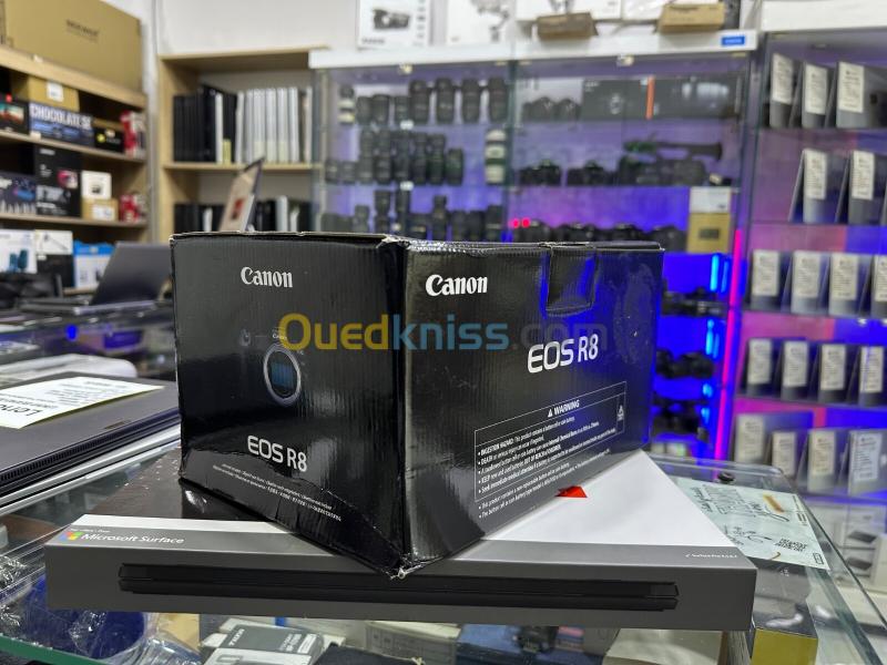 Canon EOS R8 Full-Frame 24MP 4K 60FPS NEUF