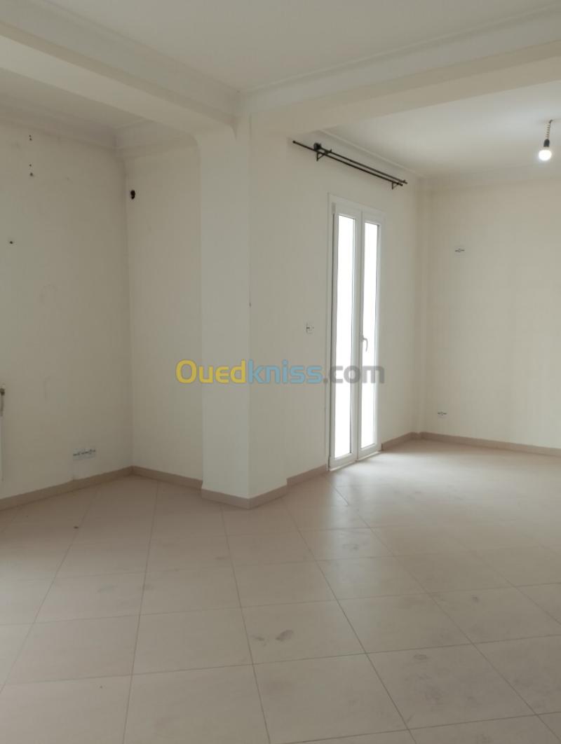 Location Appartement F4 Tizi Ouzou Azazga 7