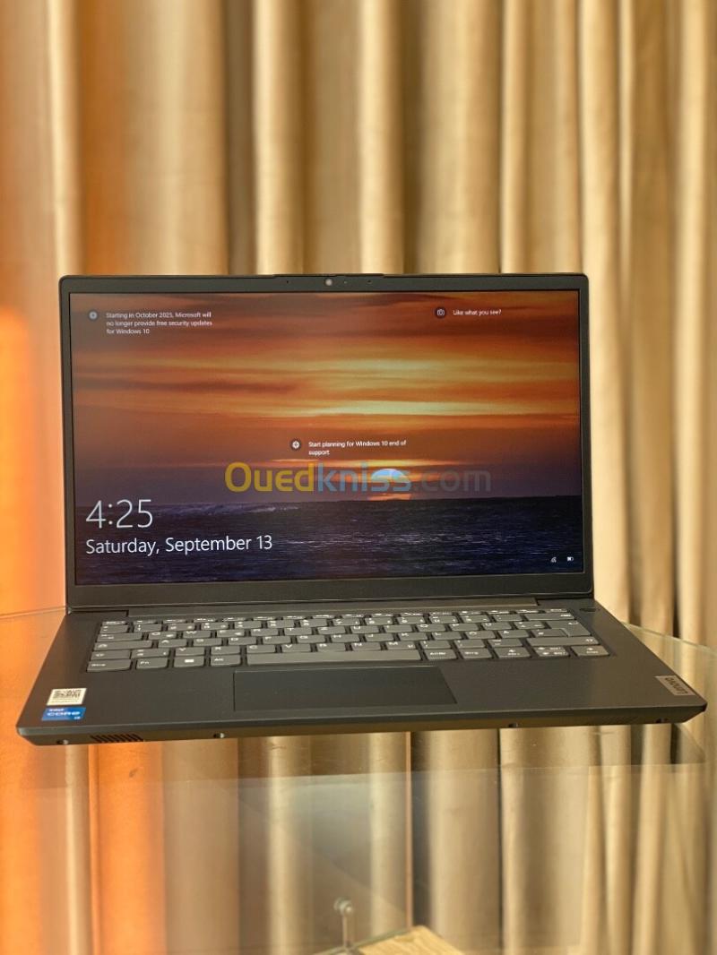 LENOVO IDEAPAD V14 i3-1215U 8GB 256GB 14" FHD AVEC EMBALLAGE 
