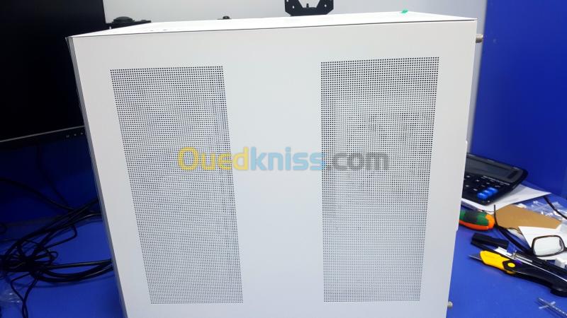 UNITE GAMING RYZEN 7 9800X3D 32G RTX 5070TI 16G FULL WHITE 9