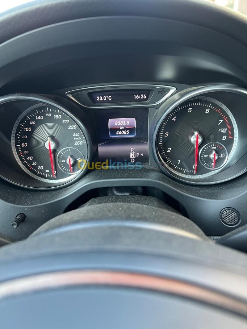 Mercedes Classe A 2020 250 Sport + 14