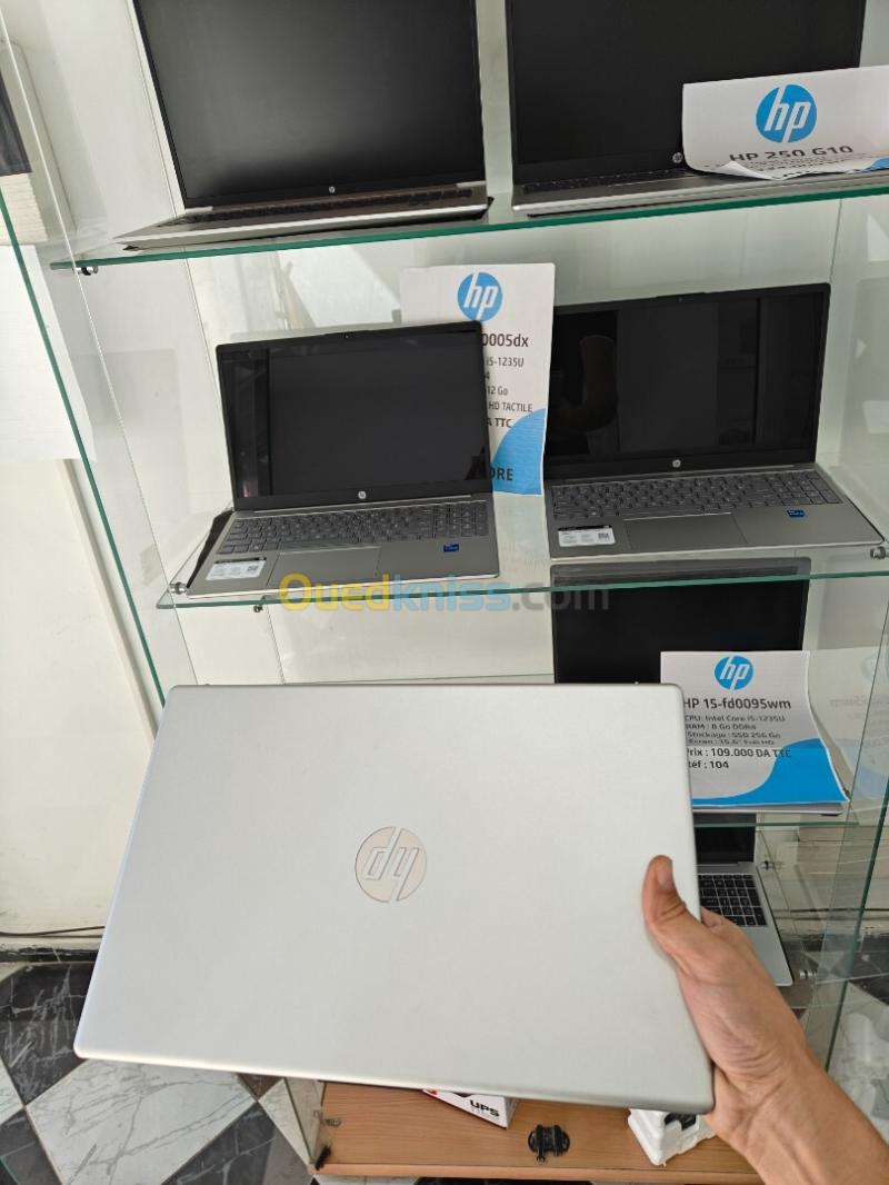 LAPTOP HP 15-fd0095wm-intel core i51235U (12é gen) 8G RAM, 256SSD, 15,6 full hd, couleur Silver 6