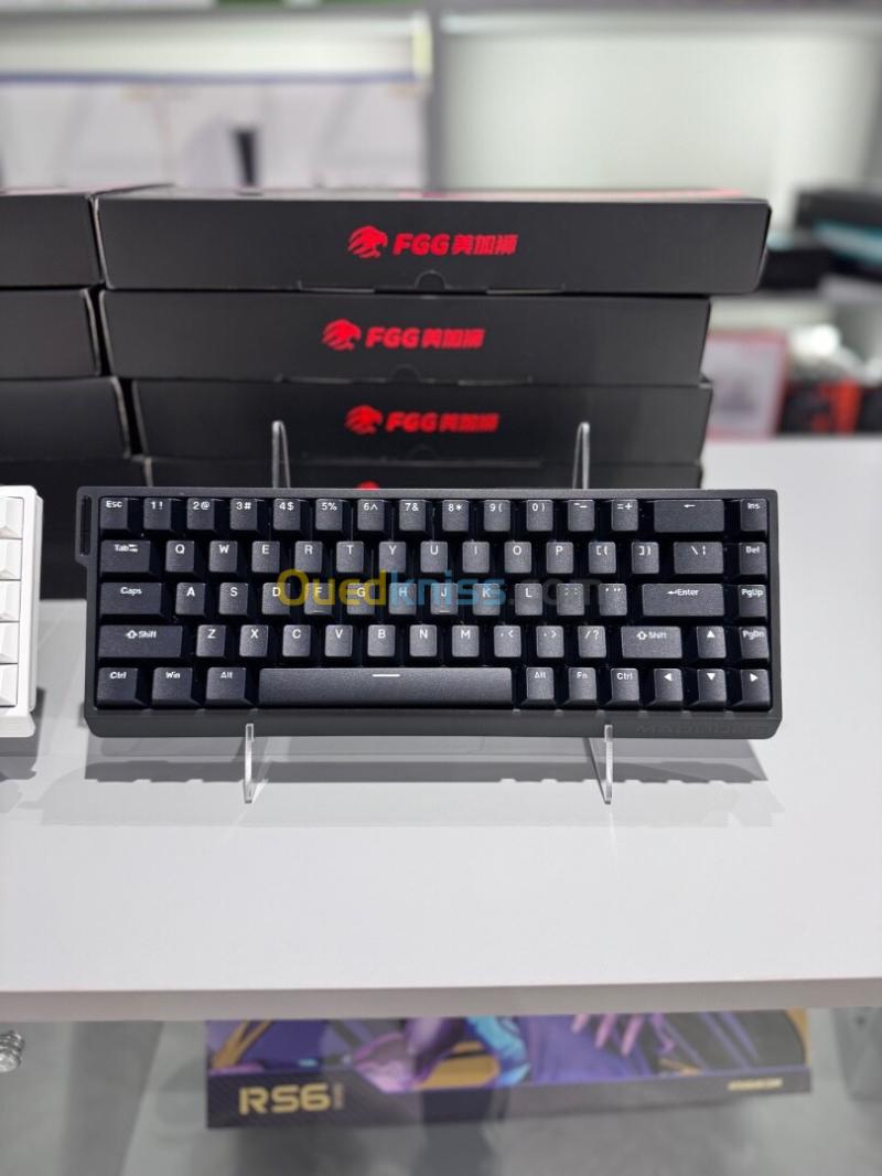 MADLION 68 HE Magnetic Switch Gaming Keyboard 2