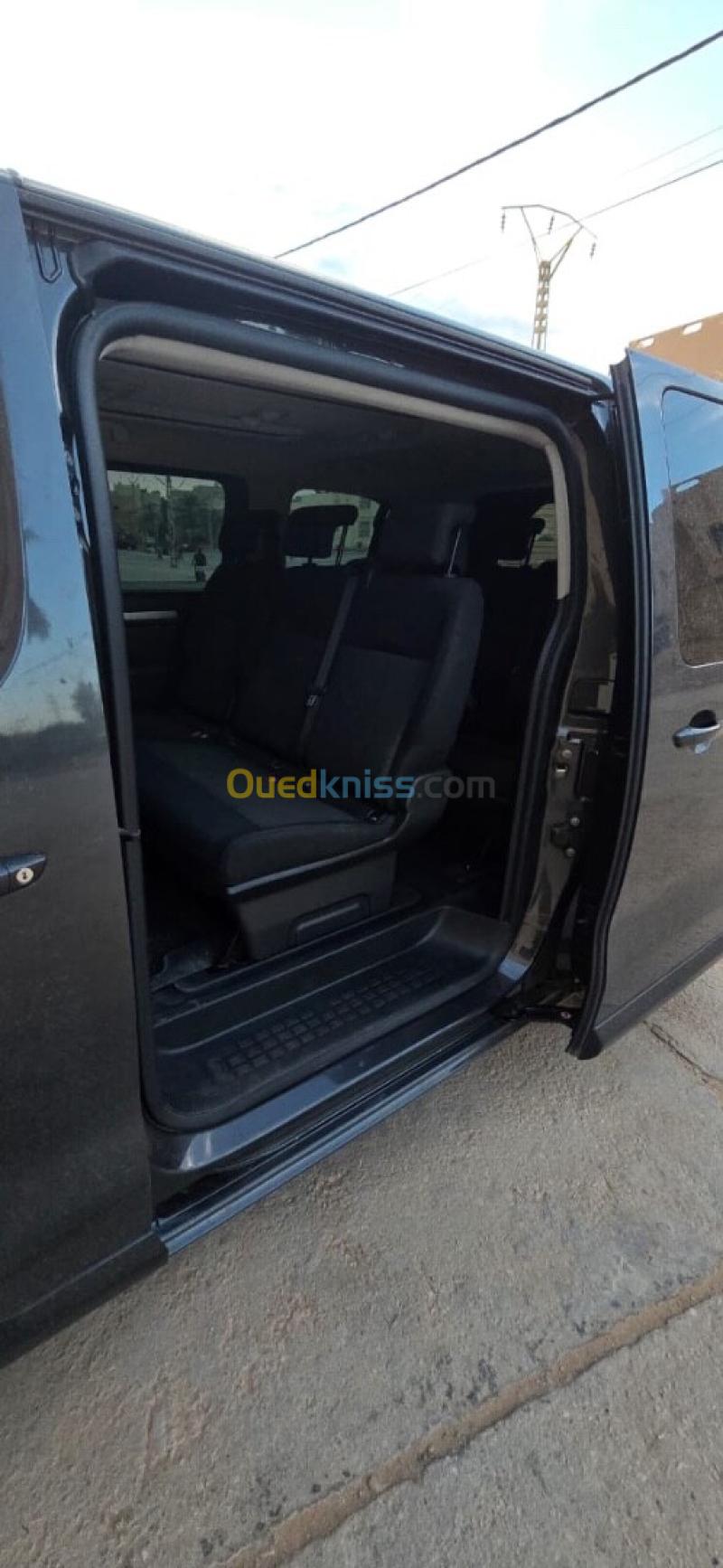 Citroen spacetourer 2025  4