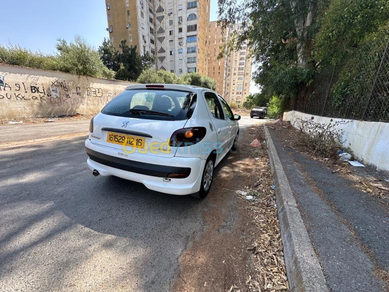 Peugeot 206 Plus 2012 206 Plus 28