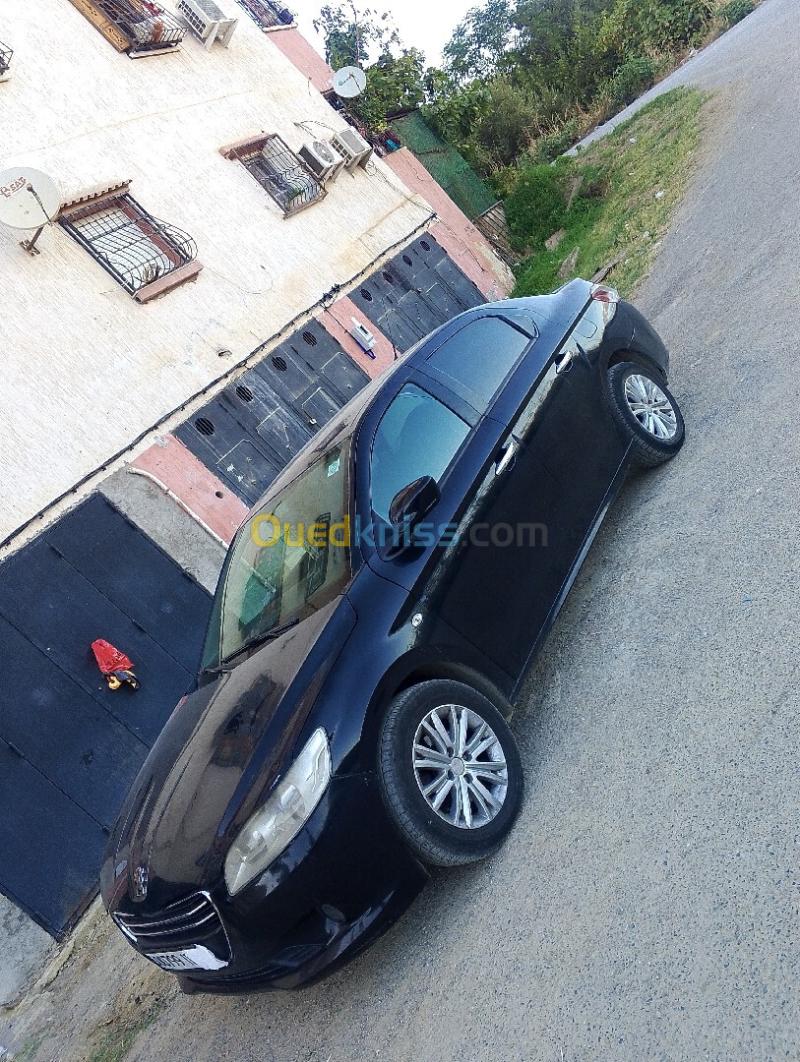 Peugeot 301 2013 Allure 5