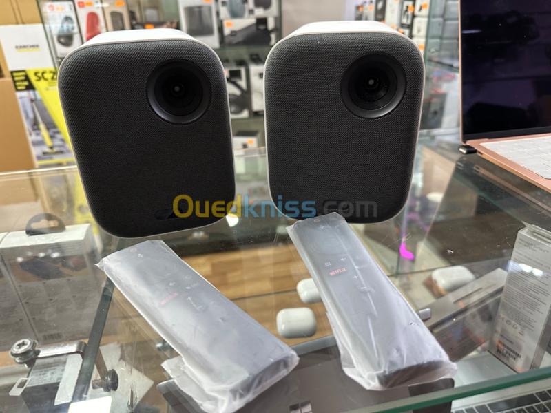 Xiaomi Mi Smart Projector 2