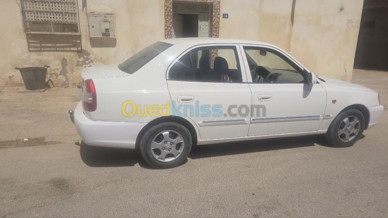 Hyundai Accent 2014 Accent 6