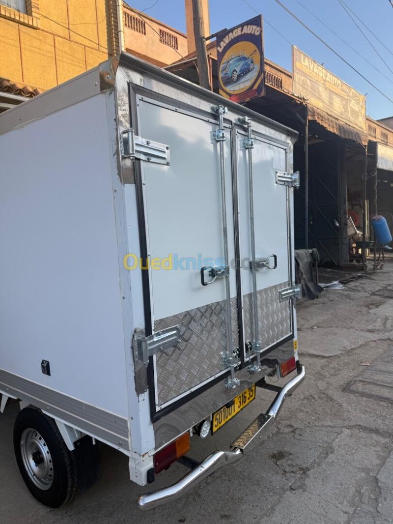 Daihatsu Gran Max 2016  4