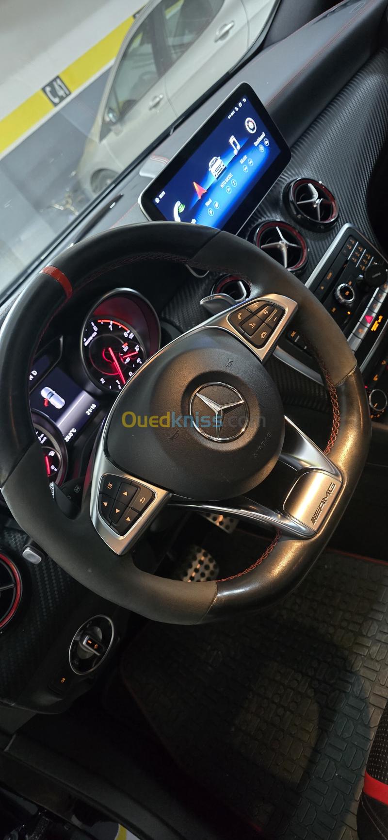 Mercedes A45 AMG 2017 Édition1 9