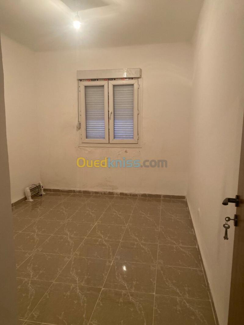 Location Appartement F4 Alger Zeralda 13