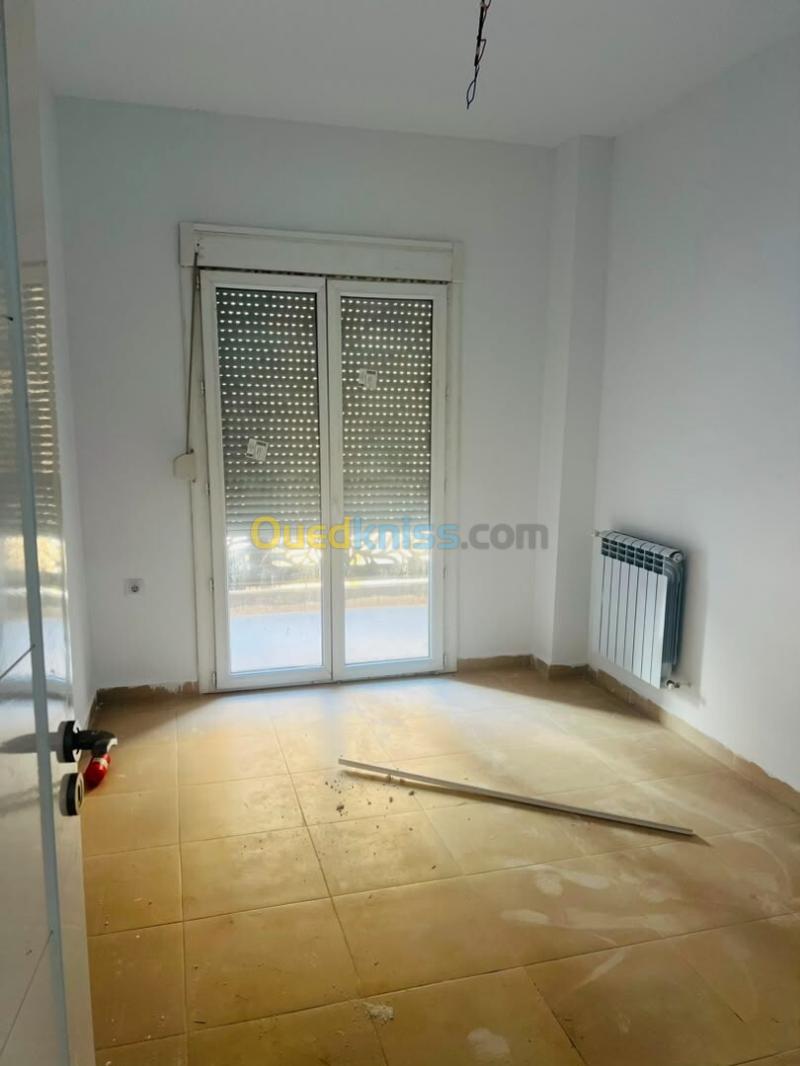 Location Appartement F4 Alger Bouzareah 4