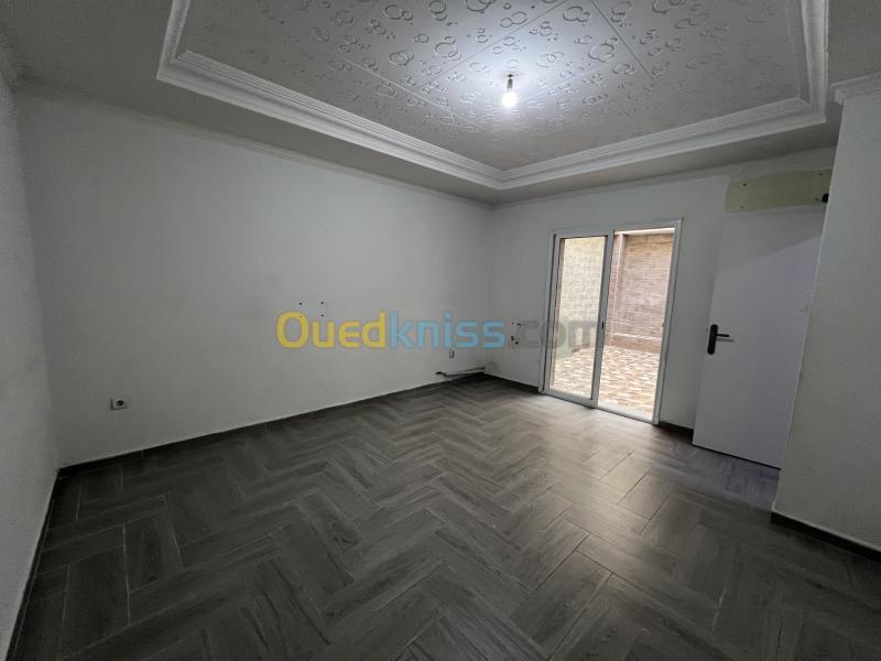 Location Appartement Niveau de villa F3 Alger Dar el beida 11