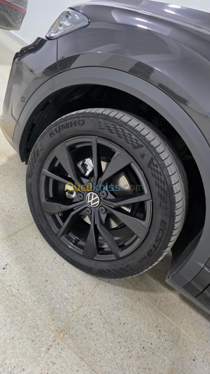 Volkswagen T-Roc 2025 R-Line  6