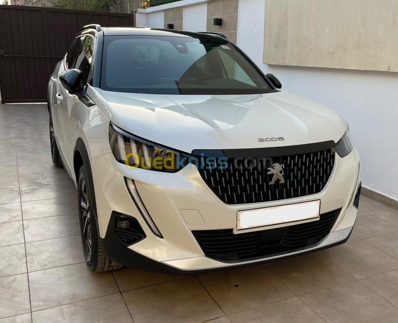 Peugeot 2008 2022 GT 5
