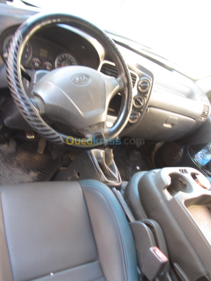 Kia K2700 Frigo 2006 11