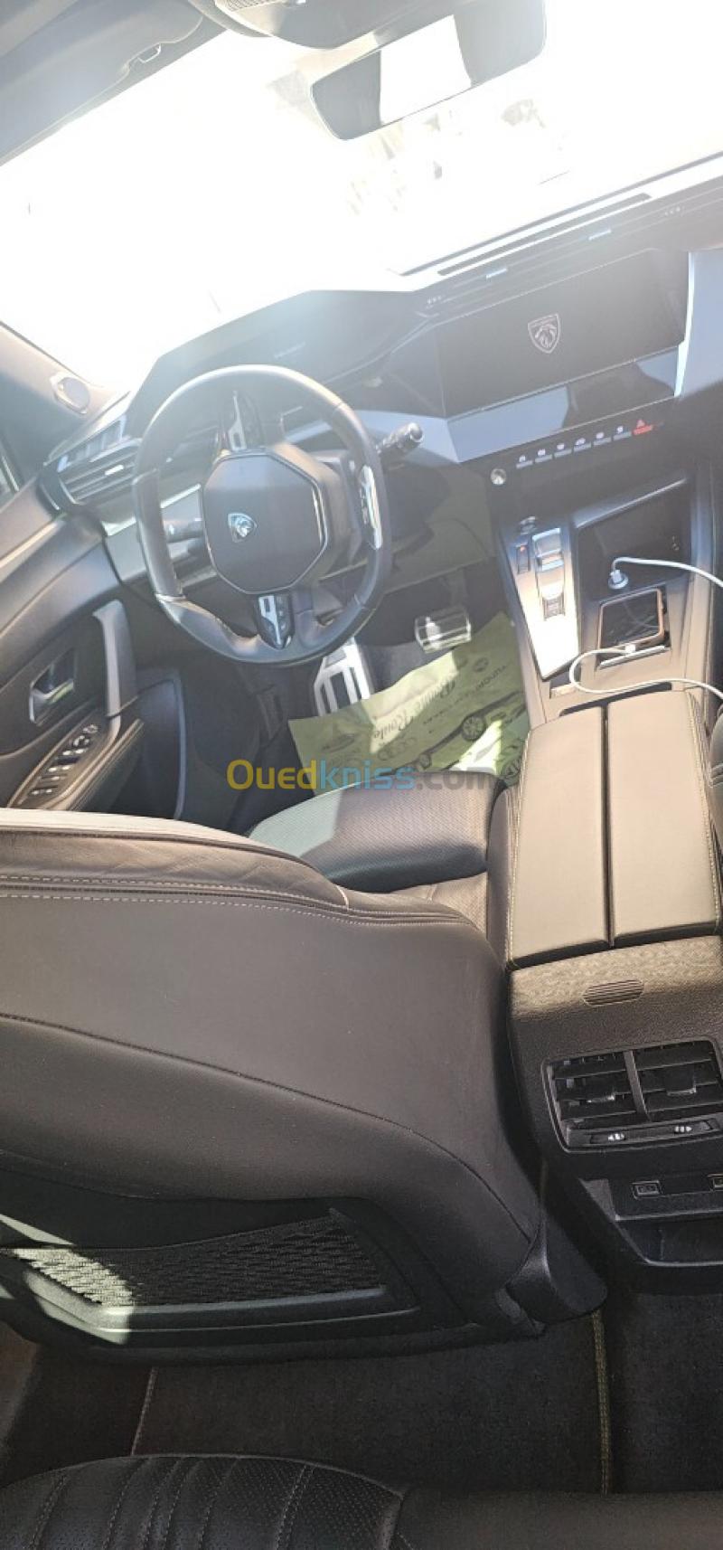 Peugeot 308 2023 GT 2