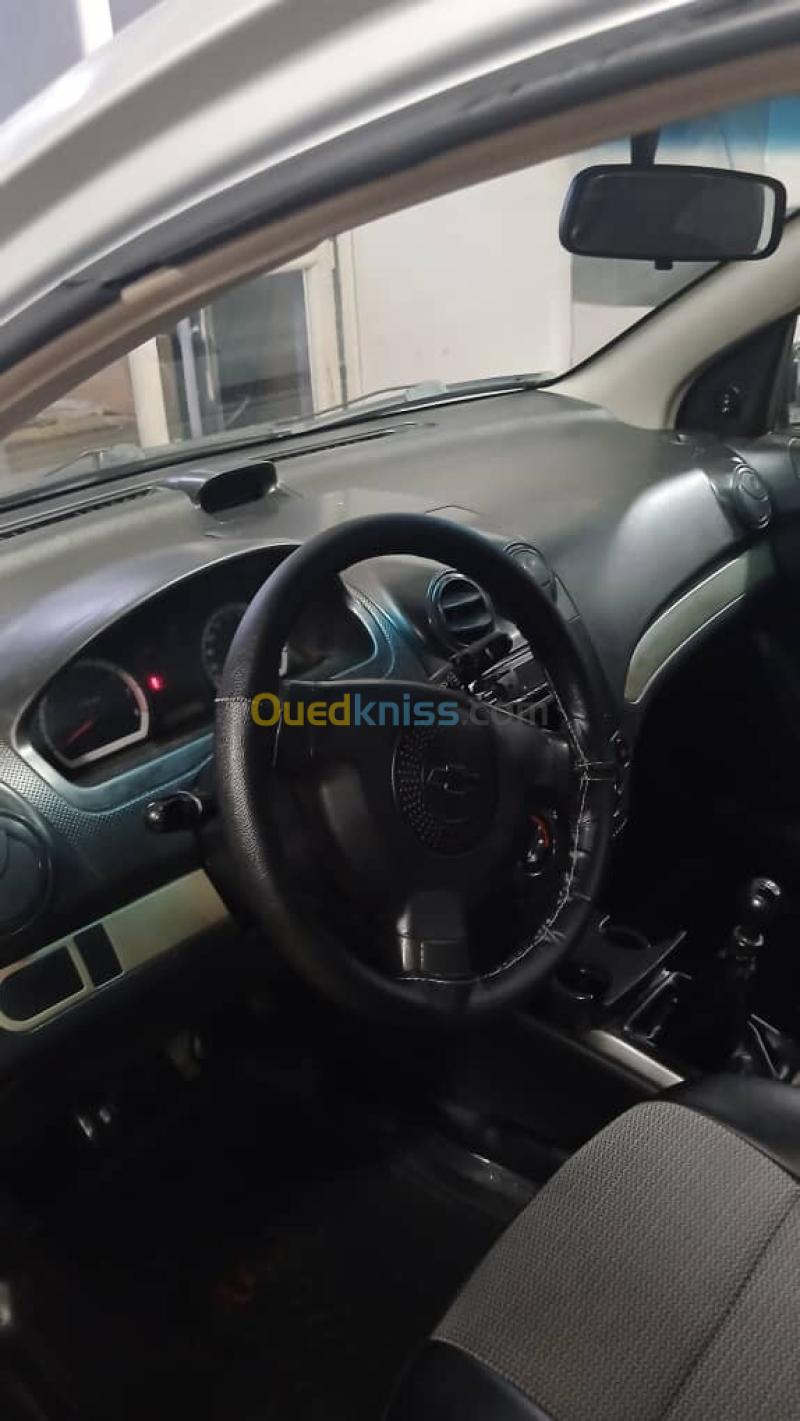 Chevrolet Aveo 4 portes 2009 Aveo 4 portes 8