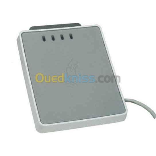 Lecteur de carte à puce uTrust 4701 F à double interface 3